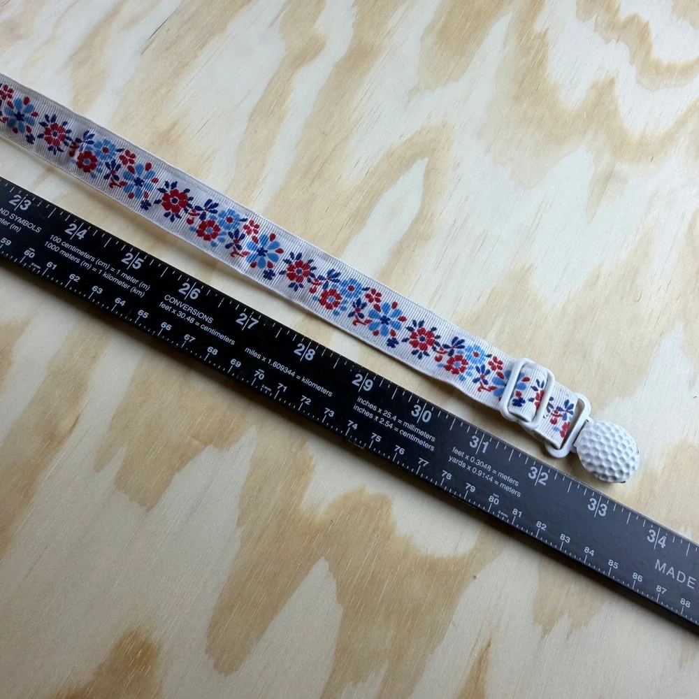 Vintage Floral‎ Golf Ball Elastic Cinch Belt White Red Blue Adjustable 16-32
